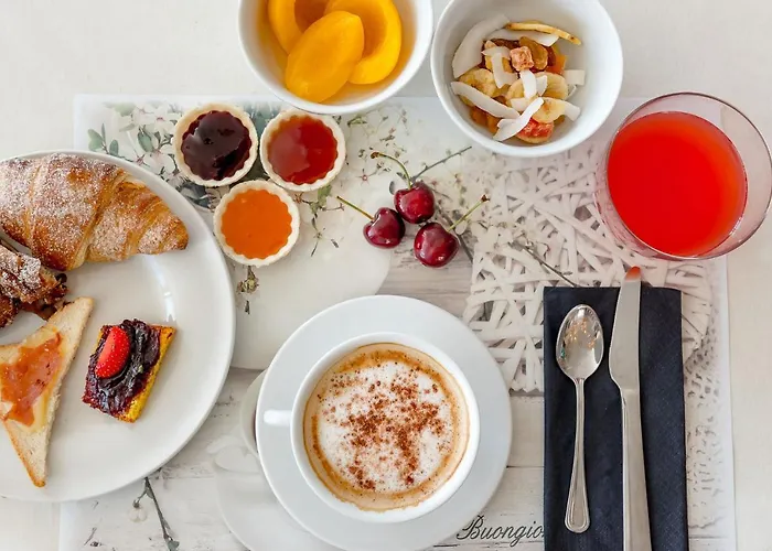 Отель Sole Mio 3*